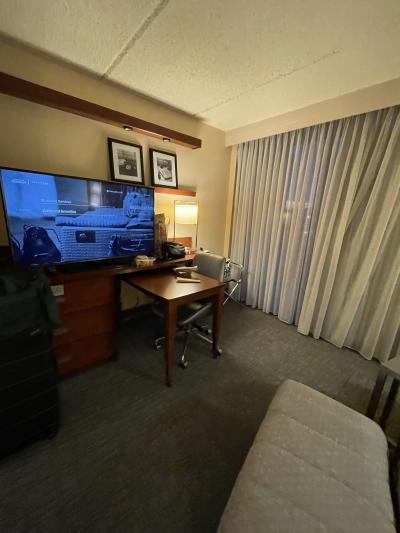 椅子もたくさんあるから食事するのも困らず