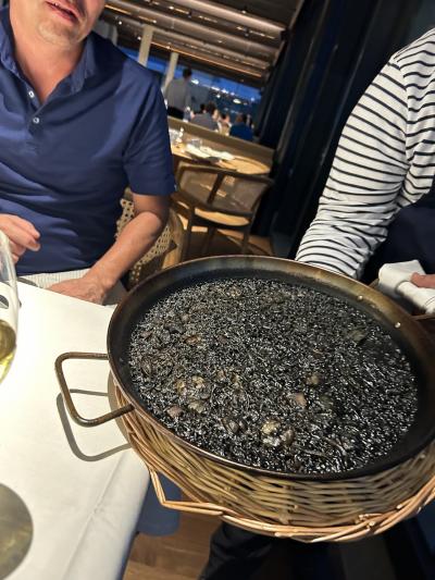 【バルセロナに２店舗】2024年リニューアルしたての海辺の店に行ってきました♪