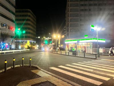 駅周辺には複数のアパホテルがありますので、お間違えなく