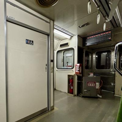 トイレもある列車でした