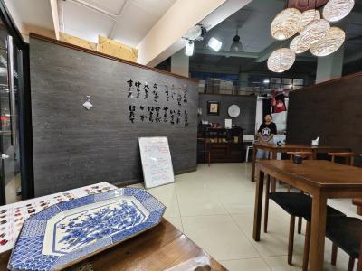 安い、ネタが大きい。ただ鮮度は疑問