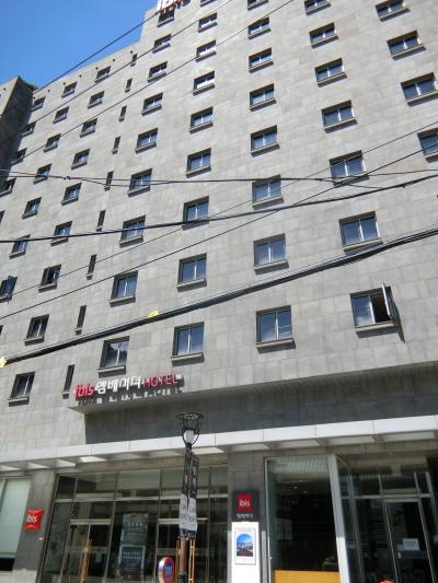 観光客に人気の仁寺洞まで歩いて数分の距離