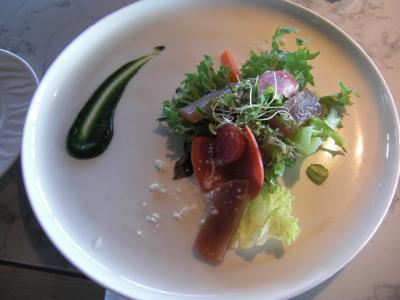 8階のレストランAnchor Kyotoで美味しいお料理を食べながら見る景色は素敵です。