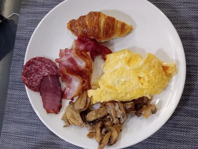 朝食は6:30AMから