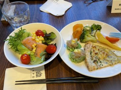 イタリアンレストランなので朝食にピザが並びます