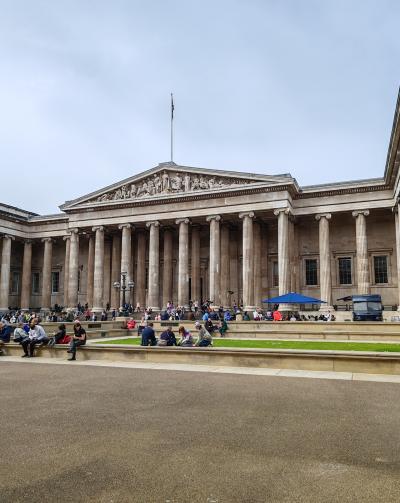 大英博物館は予約なしでも入れる