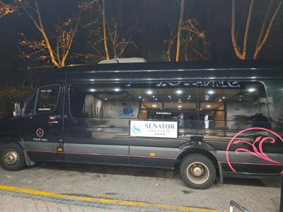 空港シャトルバス　20人乗れます