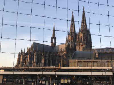 レストランから見たケルン大聖堂