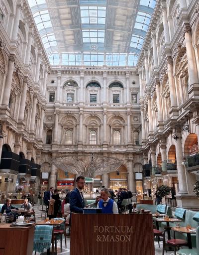 フォトナムアンドメイソン