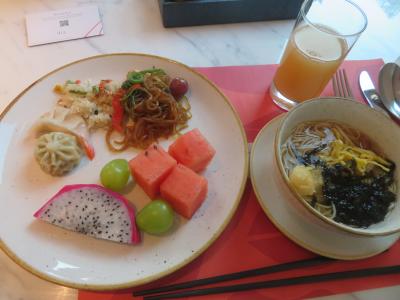 朝食のレストラン　バイキングで種類が豊富