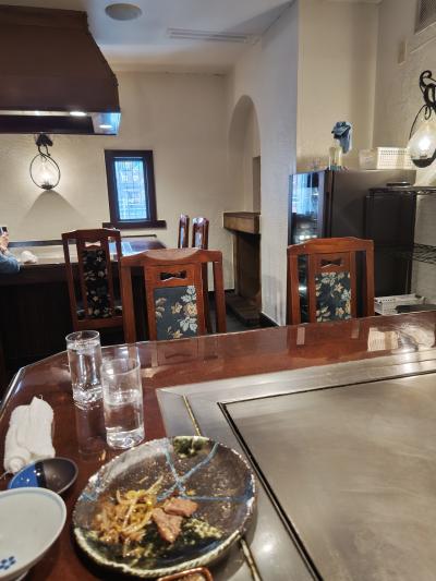 人混みのすごい浅草で、静かにゆっくりステーキランチ