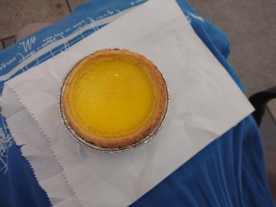 エッグタルトをテイクアウト