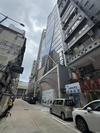 メトロ近くの☆４ホテル