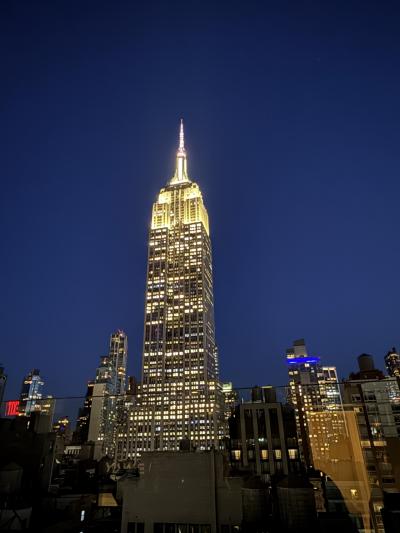 エンパイアステートビルが眺めらるルーフトップが魅力