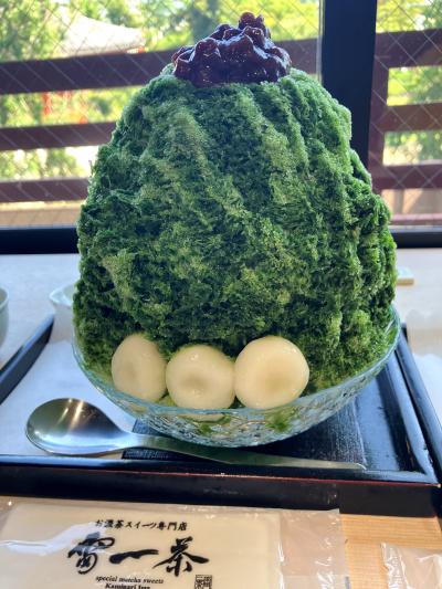 雷一茶『お濃茶体験店＆スイーツ工房＆抹茶茶寮　一茶』その場で食べられるシュークリーム工房と２Fは茶寮が併設♪(＾艸＾* )