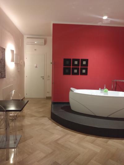 この他にちゃんとシャワールームもあります