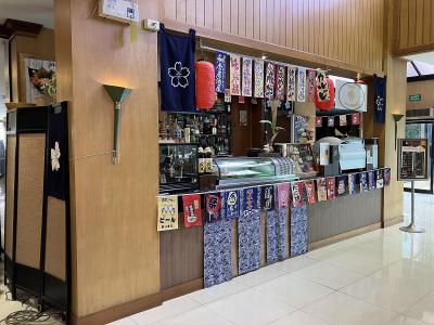 レストラン入口横には「おぉ！」 