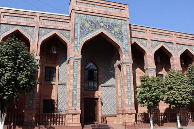 ウズベク情緒漂う近代的なお薦めホテル