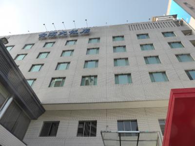 駅に近く、サービスもよい