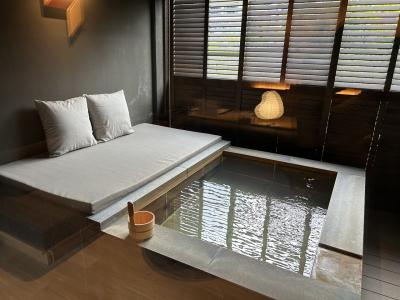 ゆっくりと温泉で過ごす