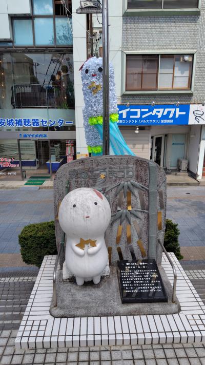 出店がたくさん出ていて楽しめます