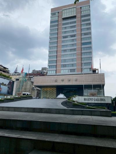 中山駅から徒歩７～８分