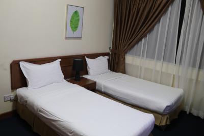 オールドモスクやショッピングモールに徒歩圏で便利