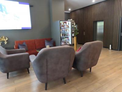 ロビーに自販機があります