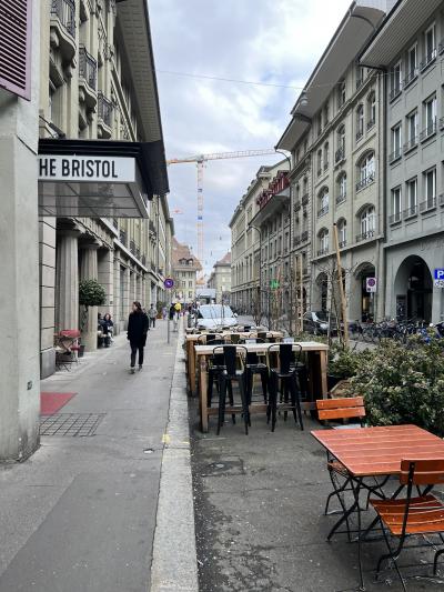 駅に近く、小綺麗なホテル