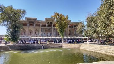 礼拝が行われていました