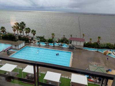 複数家族で訪問、自分には贅沢過ぎ、花火が目の前