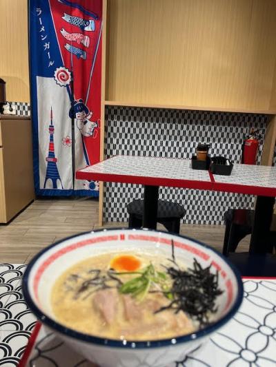 1番バスを降りたら目の前にあり行きやすい