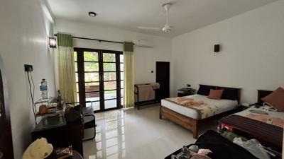 部屋の中広々～