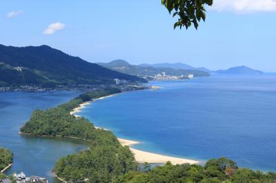 頂上からの景色は絶景！股のぞきも体験できる
