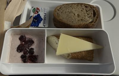 素敵な航空会社～軽食がいい