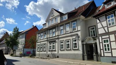 入口や看板がお洒落です