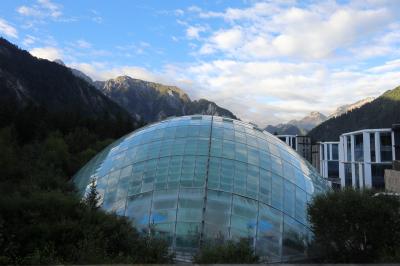 リゾートホテル? 冗談でしょ!!