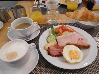 ブッフェの朝食。美味しかったです。