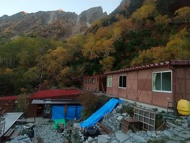 岳沢小屋