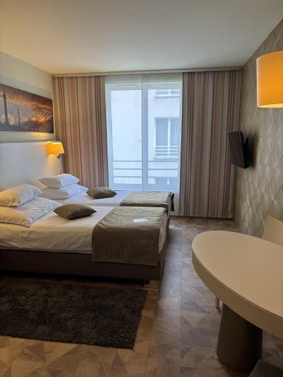 広くて明るい部屋