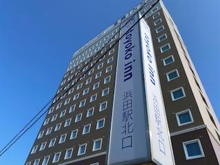 駅と国道に近い便利な場所