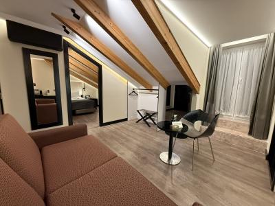 どの部屋からもテラスに出られます。