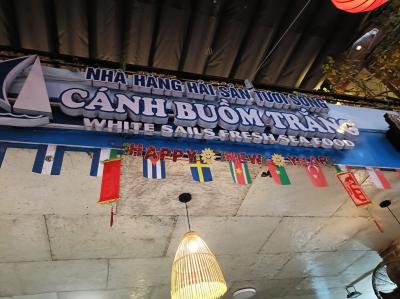 大通りから路地をちょっと入ったところ