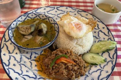 銀座でタイ料理を頂きました。