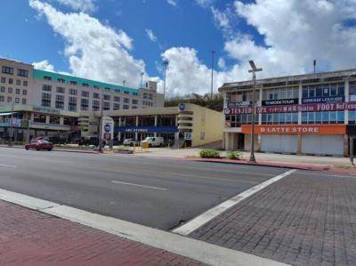 PICグアムの真向かいにあり便利でした