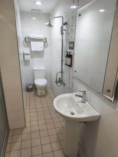 必ず水びたしになるバスルーム&トイレ