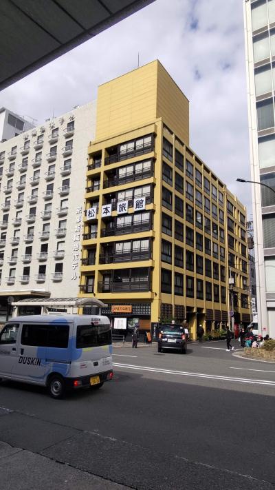 旅館と言えどもビルです