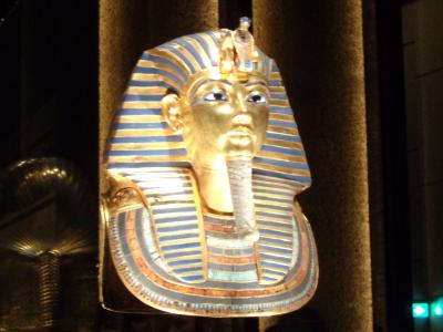 ツタンカーメンの黄金のマスク