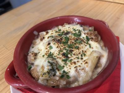 白金のチーズケーキ専門店でランチ