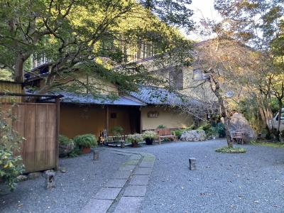 静寂と料理を楽しめるお宿